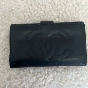 Double C Lambskin Leather Vintage Wallet
